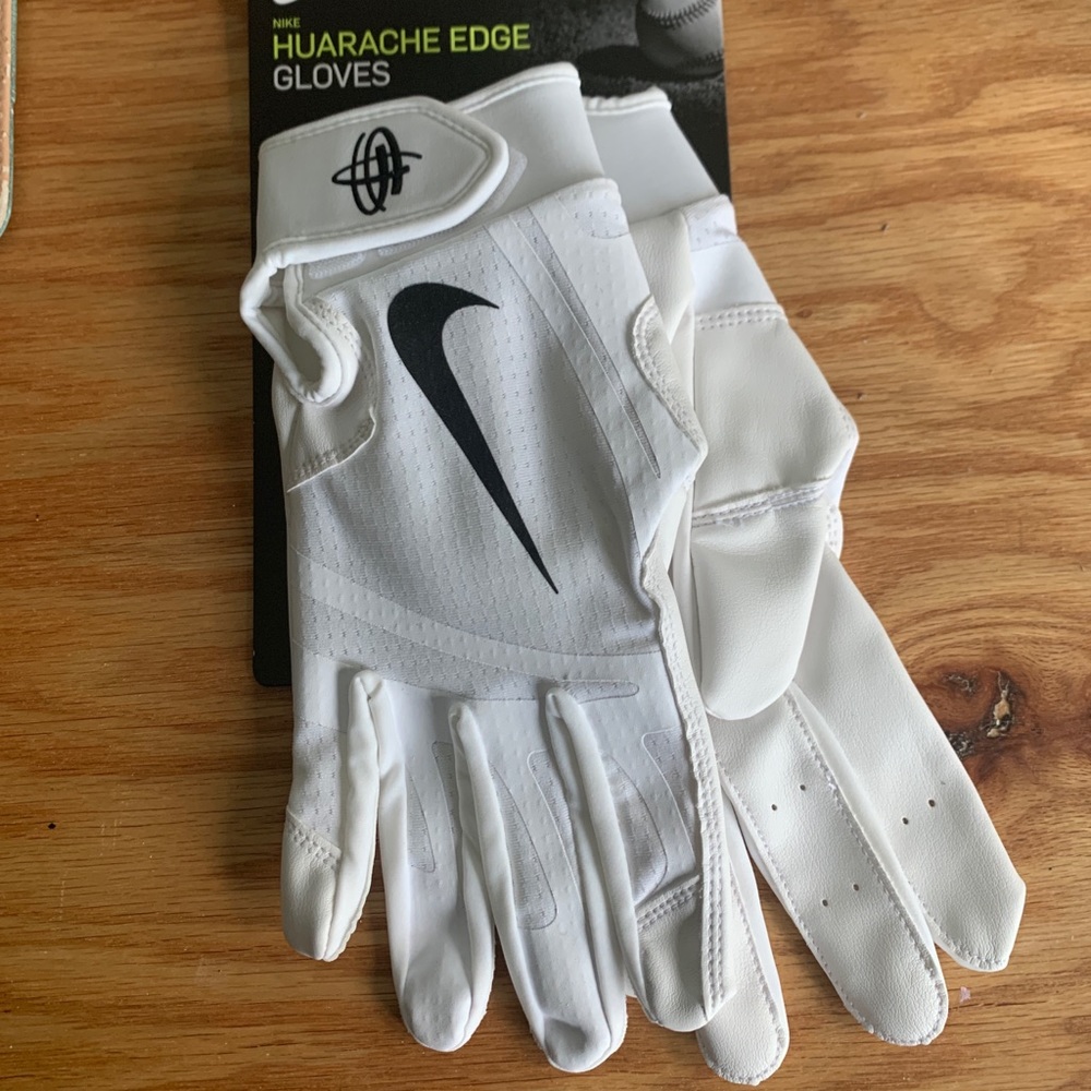 Nike baseball gloves
